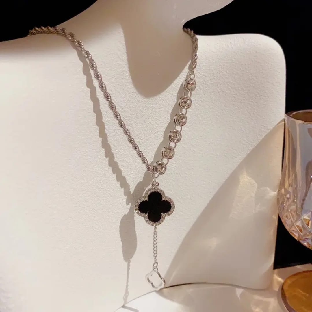 Enchanted Clover Y-Shaped Asymmetric Lariat Necklace